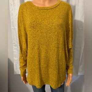 Pretty Before You size S heathered gold long sleeve shirt NWOT